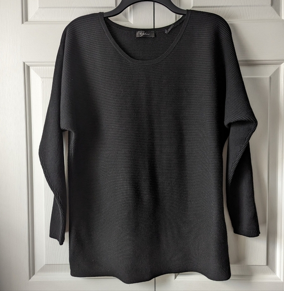 LYN Sweaters - LYN stormer fitted top